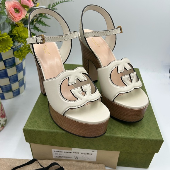 Women's Gucci interlocking GG leather platform sandals size 40 made in Italy - Picture 1 of 10
